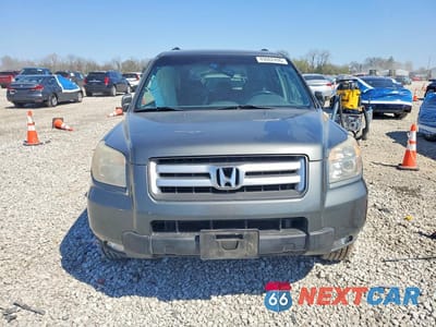 Piąte zdjęcie samochodu w środku: 2007 HONDA PILOT EXL VIN:5FNYF18557B021817 - miniatura