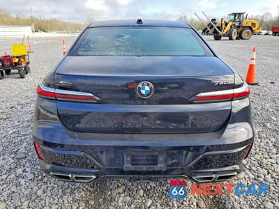 Zdjęcie 6 z 12 samochodu: 2023 BMW 760 XI VIN:WBA33EJ04PCM62938 - miniatura