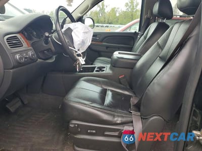 Zdjęcie 7 z 12 samochodu: 2014 CHEVROLET TAHOE K1500 LT VIN:1GNSKBE06ER229252 - miniatura