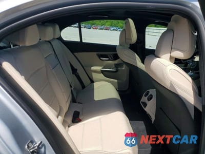 Zdjęcie 10 z 12 samochodu: 2026 MERCEDES-BENZ C 300 VIN:W1KAF4GB9TR305570 - miniatura