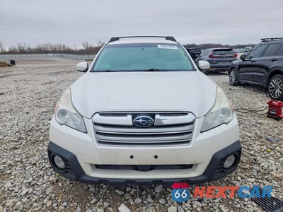 Piąte zdjęcie samochodu w środku: 2014 SUBARU OUTBACK 2.5I PREMIUM VIN:4S4BRBCC3E3252441 - miniatura