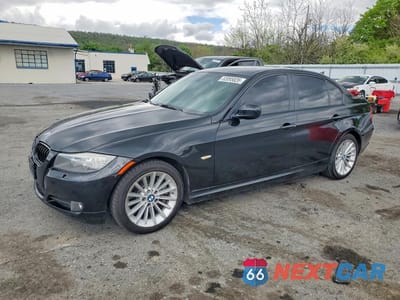 2011 BMW 335 XI WBAPL5C53BA920371 - główne zdjęcie licytacji z USA - miniatura