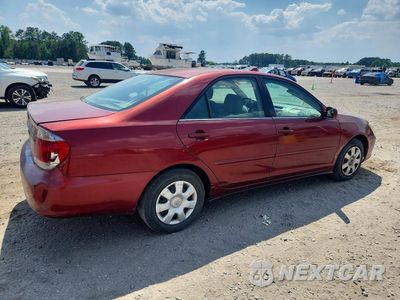 Trzecie zdjęcie samochodu z tyłu: 2005 TOYOTA CAMRY LE VIN:4T1BE32KX5U097374 - miniatura