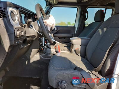 Zdjęcie 7 z 13 samochodu: 2024 JEEP WRANGLER SAHARA 4XE VIN:1C4RJXP65RW233180 - miniatura
