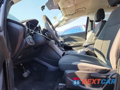 Zdjęcie 7 z 12 samochodu: 2016 FORD ESCAPE S VIN:1FMCU0F74GUA96185 - miniatura