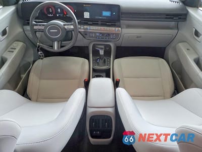 Zdjęcie 8 z 13 samochodu: 2025 HYUNDAI KONA SEL VIN:KM8HBCAB8SU338168 - miniatura