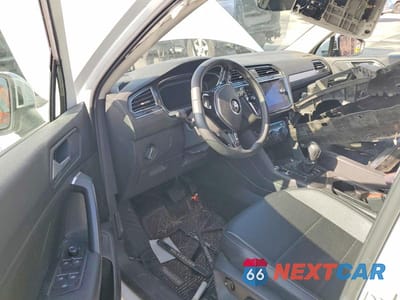 Zdjęcie 8 z 11 samochodu: 2021 VOLKSWAGEN TIGUAN SE VIN:3VV3B7AX8MM137915 - miniatura