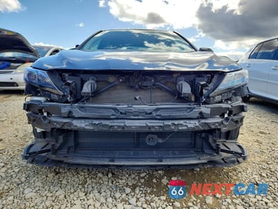 Piąte zdjęcie samochodu w środku: 2024 TOYOTA CAMRY HYBRID SE VIN:4T1G31AK2RU623021 - miniatura