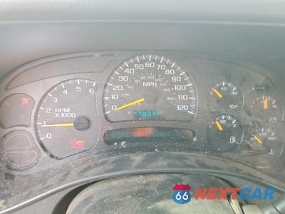 Zdjęcie 9 z 12 samochodu: 2004 GMC NEW SIERRA C1500 VIN:2GTEC19T341151862 - miniatura