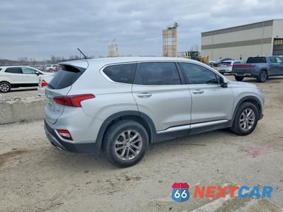 Trzecie zdjęcie samochodu z tyłu: 2019 HYUNDAI SANTA FE SE 2.4L VIN:5NMS2CAD5KH099617 - miniatura