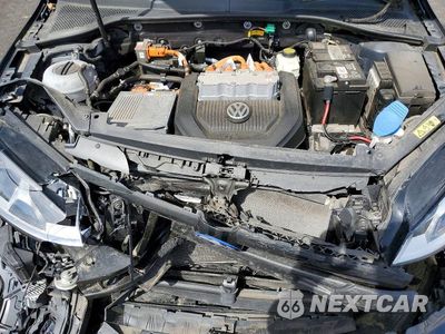 Zdjęcie 11 z 12 samochodu: 2016 VOLKSWAGEN E-GOLF SE VIN:WVWKP7AU3GW915267 - miniatura