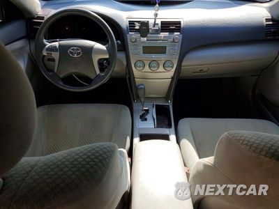 Zdjęcie 8 z 12 samochodu: 2008 TOYOTA CAMRY LE VIN:4T1BE46K68U244696 - miniatura