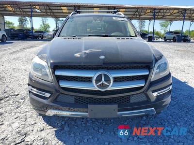 Piąte zdjęcie samochodu w środku: 2014 MERCEDES-BENZ GL 350 BLUETEC VIN:4JGDF2EE2EA330512 - miniatura