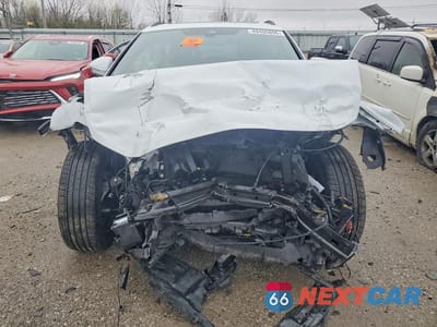Piąte zdjęcie samochodu w środku: 2024 AUDI Q4 E-TRON PREMIUM PLUS VIN:WA1LUBFZ7RP064859 - miniatura