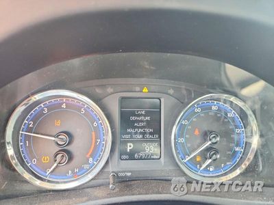 Zdjęcie 9 z 13 samochodu: 2018 TOYOTA COROLLA LE VIN:5YFBURHE7JP808743 - miniatura