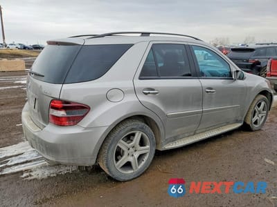 Trzecie zdjęcie samochodu z tyłu: 2008 MERCEDES-BENZ ML 550 VIN:4JGBB72E68A411117 - miniatura