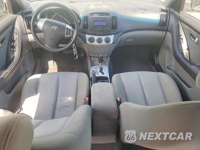 Zdjęcie 8 z 12 samochodu: 2009 HYUNDAI ELANTRA GLS VIN:KMHDU46D69U822553 - miniatura