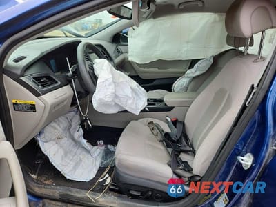 Zdjęcie 7 z 12 samochodu: 2017 HYUNDAI SONATA SPORT VIN:5NPE34AF6HH555007 - miniatura