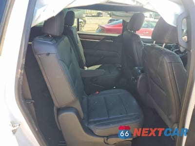 Zdjęcie 11 z 14 samochodu: 2024 GMC ACADIA UPLEVEL VIN:1GKENKKS4RJ241637 - miniatura