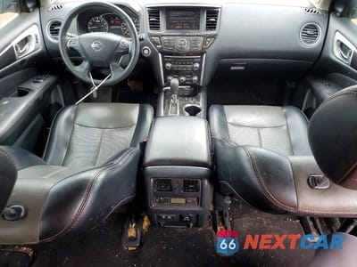 Zdjęcie 8 z 13 samochodu: 2019 NISSAN PATHFINDER SL VIN:5N1DR2MN8KC624912 - miniatura