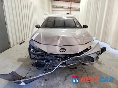 Piąte zdjęcie samochodu w środku: 2025 TOYOTA CAMRY SE VIN:4T1DAACK4SU605731 - miniatura