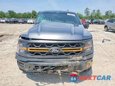 Piąte zdjęcie samochodu w środku: 2026 FORD F150 TREMOR VIN:1FTFW4L51TFA51516 - miniatura