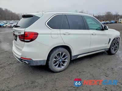 Trzecie zdjęcie samochodu z tyłu: 2018 BMW X5 VIN:5UXKR0C56J0X86425 - miniatura