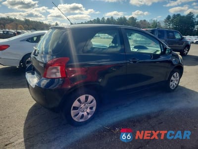 Trzecie zdjęcie samochodu z tyłu: 2007 TOYOTA YARIS BASE VIN:JTDJT923775113609 - miniatura
