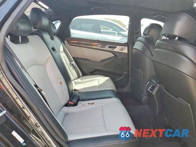 Zdjęcie 10 z 12 samochodu: 2018 GENESIS G80 SPORT VIN:KMHGN4JB5JU237547 - miniatura