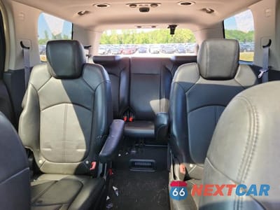 Zdjęcie 10 z 13 samochodu: 2008 GMC ACADIA SLT-2 VIN:1GKER33718J127260 - miniatura