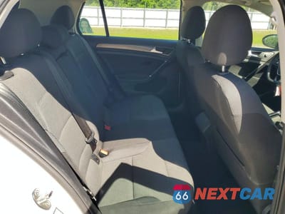 Zdjęcie 10 z 12 samochodu: 2019 VOLKSWAGEN GOLF S VIN:3VWG57AU8KM012629 - miniatura