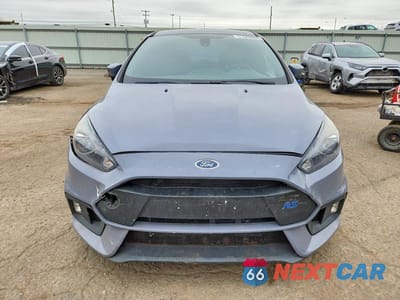 Piąte zdjęcie samochodu w środku: 2016 FORD FOCUS RS VIN:WF0DP3TH2G4117594 - miniatura