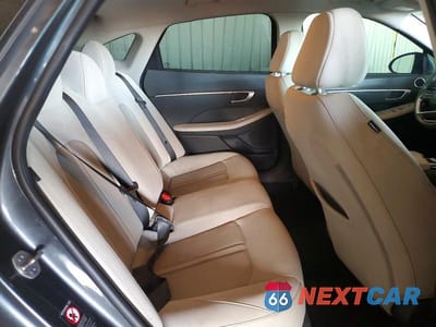 Zdjęcie 10 z 12 samochodu: 2023 HYUNDAI SONATA SE VIN:KMHL24JA8PA300276 - miniatura