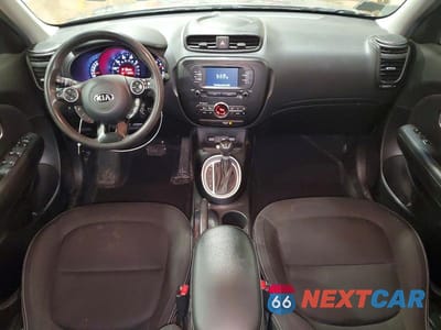 Zdjęcie 8 z 11 samochodu: 2017 KIA SOUL + VIN:KNDJP3A56H7496162 - miniatura