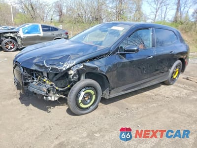 2024 BMW IX XDRIVE50 WB523CF02RCP02773 - główne zdjęcie licytacji z USA - miniatura