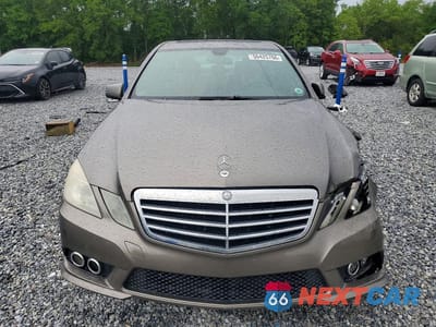 Piąte zdjęcie samochodu w środku: 2010 MERCEDES-BENZ E 350 VIN:WDDHF5GB6AA048691 - miniatura