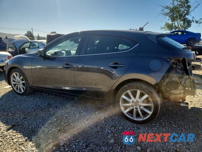 Drugie zdjęcie samochodu z przodu: 2017 MAZDA 3 TOURING VIN:3MZBN1L77HM140836 - miniatura