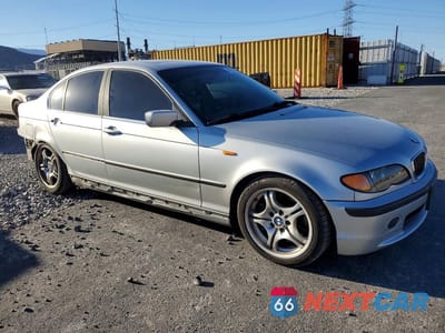 Czwarte zdjęcie samochodu z boku: 2004 BMW 330 I VIN:WBAEV534X4KM37496 - miniatura