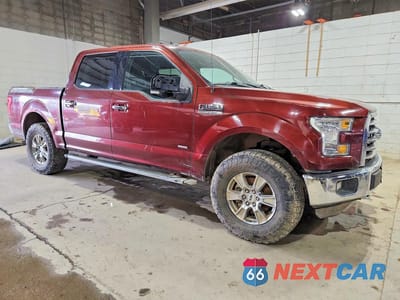 Czwarte zdjęcie samochodu z boku: 2016 FORD F150 XLT VIN:1FTEW1EP6GKF11839 - miniatura