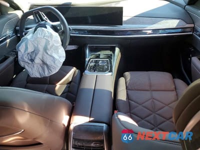 Zdjęcie 8 z 13 samochodu: 2024 BMW 740 I VIN:WBA23EH02RCS97587 - miniatura