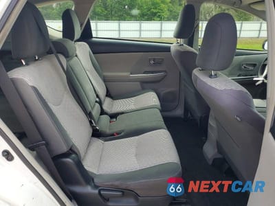 Zdjęcie 10 z 12 samochodu: 2016 TOYOTA PRIUS V THREE VIN:JTDZN3EU5GJ044036 - miniatura