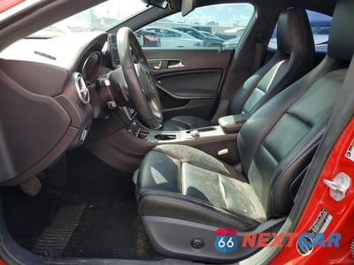 Zdjęcie 7 z 12 samochodu: 2018 MERCEDES-BENZ CLA 250 VIN:WDDSJ4EB5JN523063 - miniatura