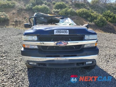 Piąte zdjęcie samochodu w środku: 2001 CHEVROLET SILVERADO K3500 VIN:1GCJK39G11E323493 - miniatura