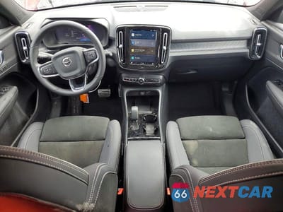 Zdjęcie 8 z 14 samochodu: 2022 VOLVO XC40 P8 RECHARGE PLUS VIN:YV4ED3UR1N2715317 - miniatura
