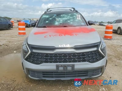 Piąte zdjęcie samochodu w środku: 2024 KIA SPORTAGE VIN:5XYK6CDF6RG151715 - miniatura