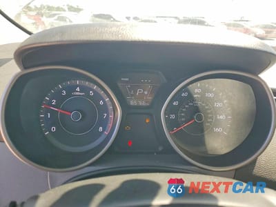 Zdjęcie 9 z 12 samochodu: 2016 HYUNDAI ELANTRA SE VIN:5NPDH4AE0GH694083 - miniatura