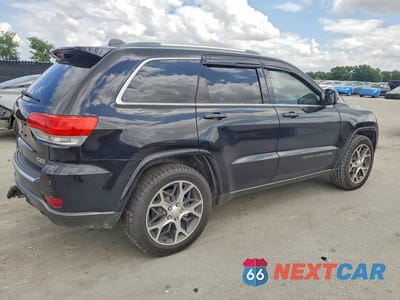 Trzecie zdjęcie samochodu z tyłu: 2018 JEEP GRAND CHEROKEE LIMITED VIN:1C4RJEBG6JC275139 - miniatura