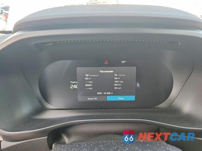 Zdjęcie 9 z 13 samochodu: 2024 VOLVO XC40 ULTIMATE VIN:YV4L12UM7R2346564 - miniatura