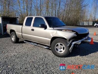 Czwarte zdjęcie samochodu z boku: 2002 CHEVROLET SILVERADO K1500 VIN:2GCEK19V821268855 - miniatura