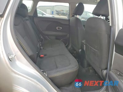 Zdjęcie 11 z 13 samochodu: 2014 KIA SOUL + VIN:KNDJP3A53E7732231 - miniatura